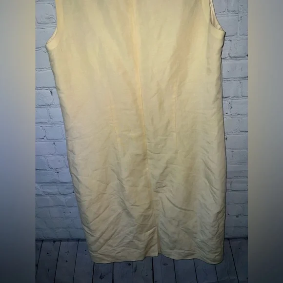 Laura Scott light yellow sleeveless linen / rayon dress size 14 - Picture 11 of 11